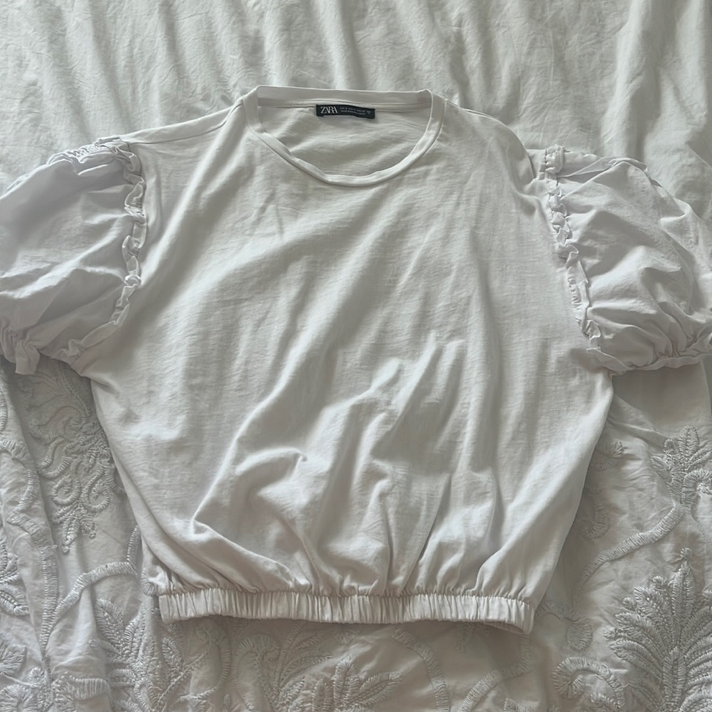 White ruffle crop top